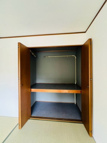 メゾンドルミエール妙法寺の収納