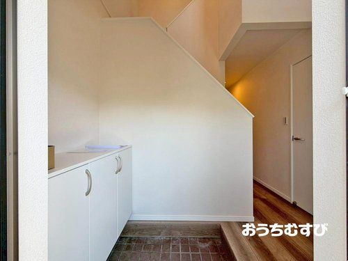 春日井市石尾台６丁目の玄関