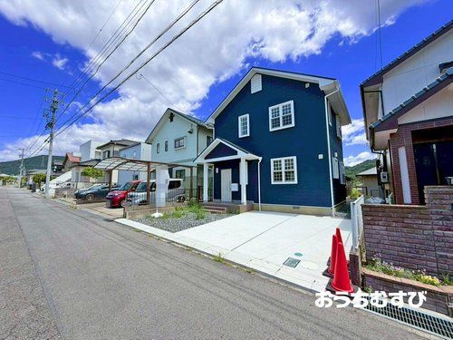 春日井市石尾台６丁目の前面道路含む現地写真