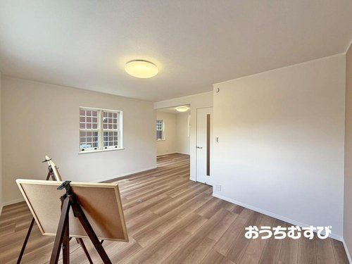 春日井市石尾台６丁目の居間・リビング