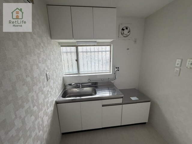泉大津市条南町戸建のキッチン