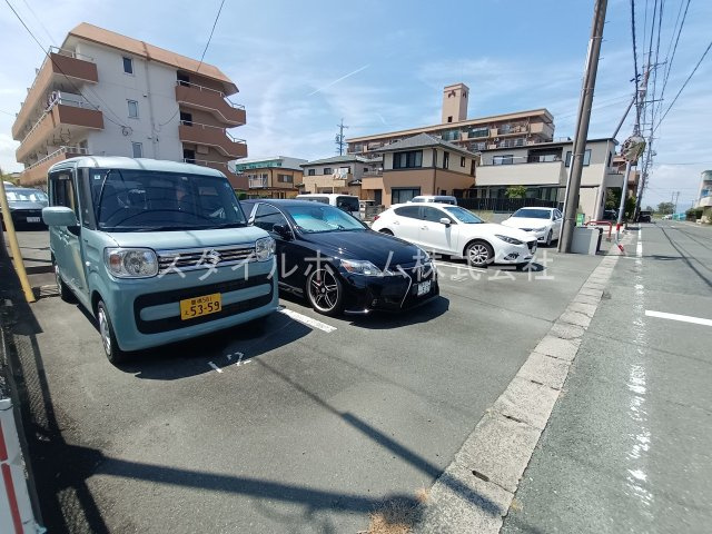 【駐車場】 | フィオーレコリーナ