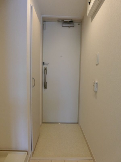 【玄関】