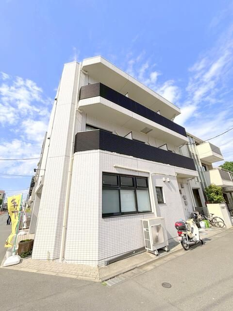 テラスレオン