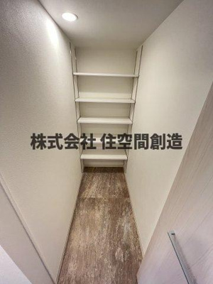 【収納】 | エールグラン豊中本町 | ※同タイプの写真となり、実際のお部屋とは異なる場合があります