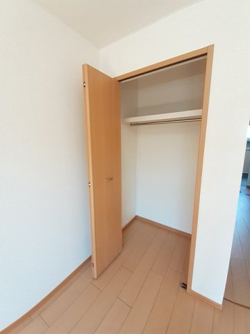 【収納】 | Ｙ’ｓ　Ｓｑｕａｒｅ | 小物を収納するのに便利です
