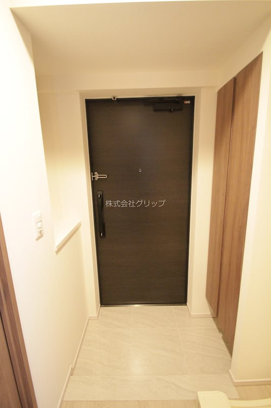 City Lux Tobeの玄関