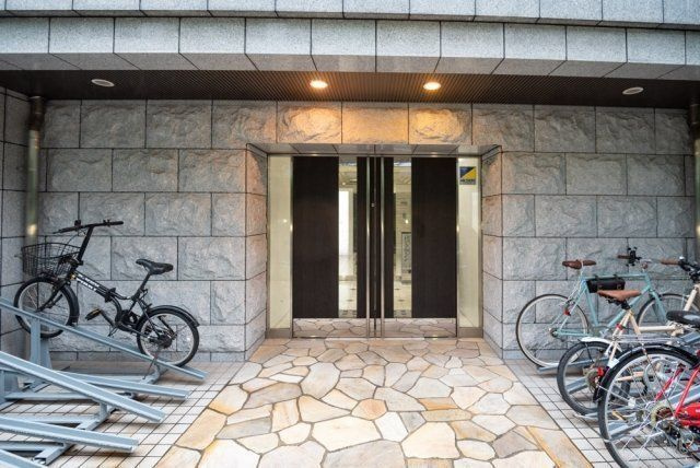 江東区白河２丁目の賃貸マンションのエントランス