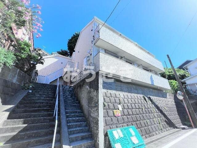 リュクスシティー上大岡の外観