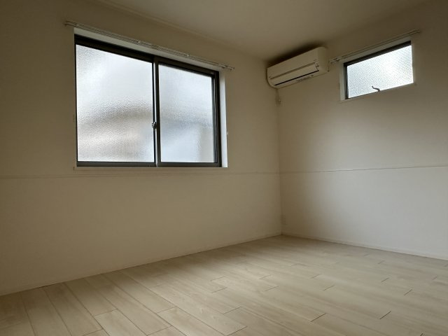 ＫＯＭＩＮＡＭＩ　ＭＡＩＳＯＮ　ＮＯＮＯの寝室