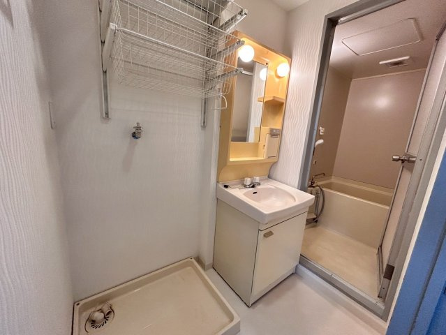 第三メゾン麗の洗面所