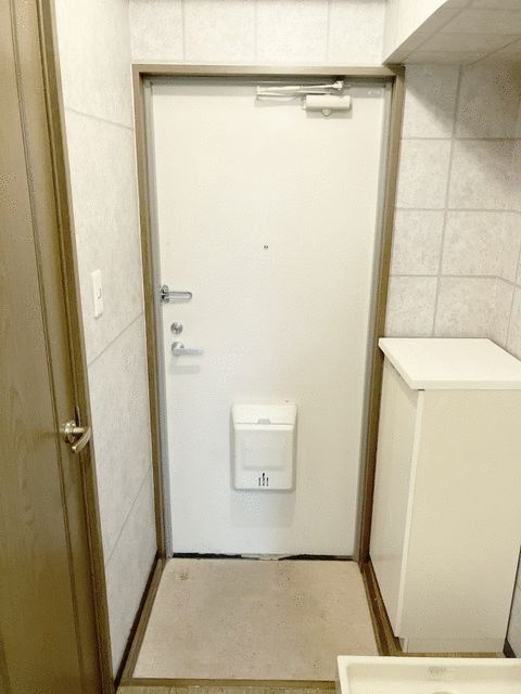 メゾン　オータムヴァリィの玄関