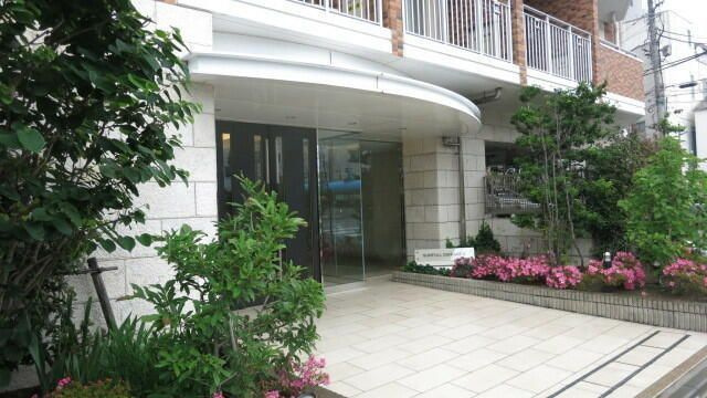 CASSIA押上のエントランス