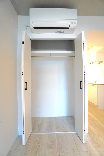 ＣＲＥＡＴＩＦ西池袋の収納|※写真は同タイプ住戸です。