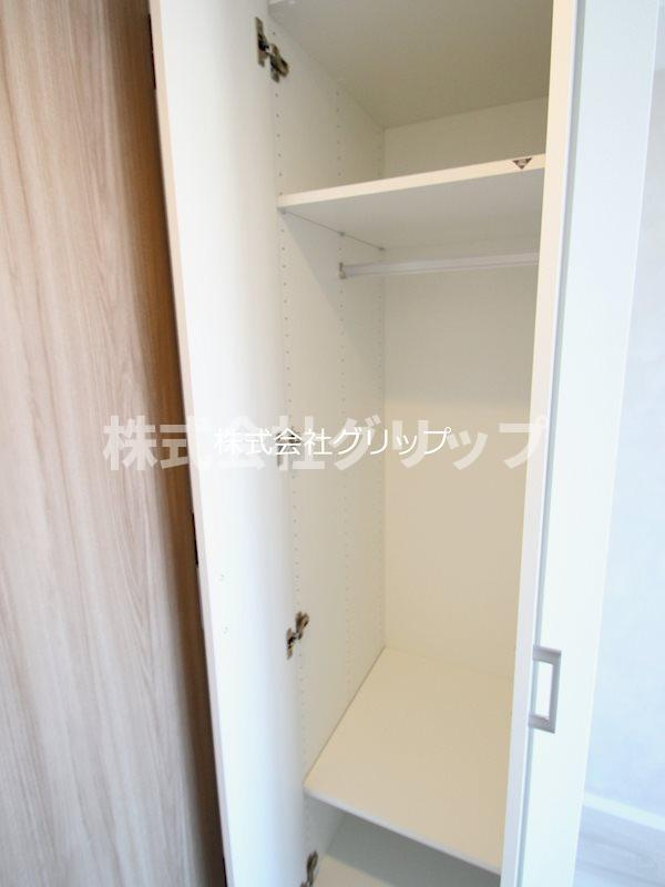 横浜市南区浦舟町３丁目の賃貸マンションの収納
