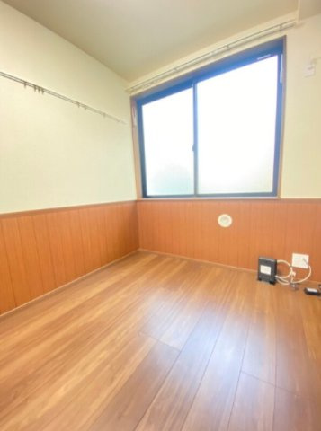 中野区東中野１丁目のアパートの居間・リビング|同仕様