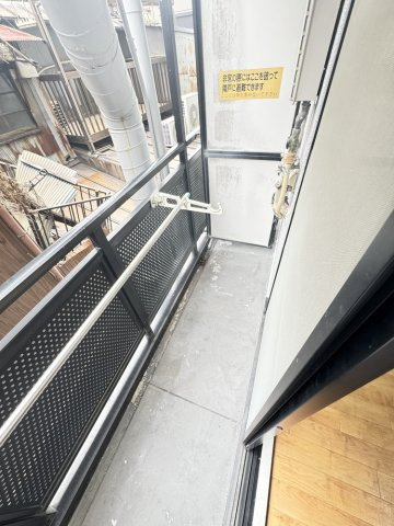 プレアール八尾本町のバルコニー
