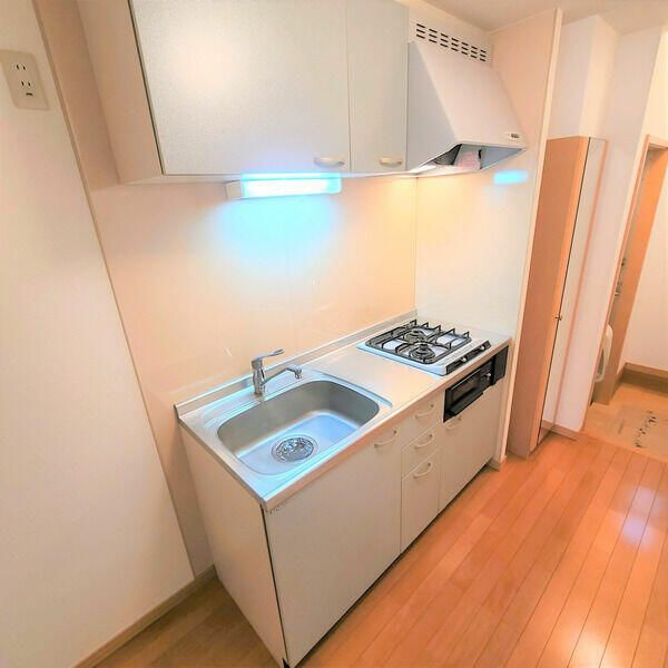 横浜市保土ケ谷区星川１丁目のアパートのキッチン