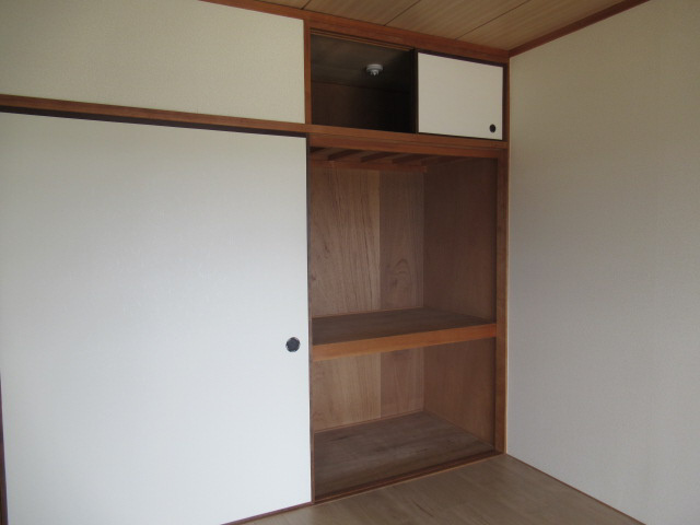 エクセル東加古川弐番館の収納