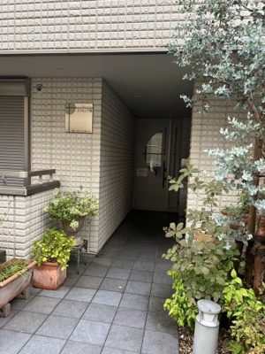 【エントランス】 | エクセリア鷹