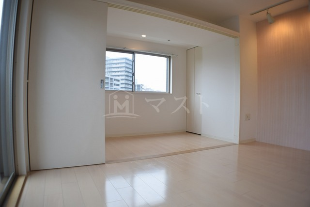 ＹＭＫ　ＮＡＮＢＡの内装