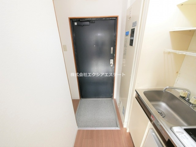 セラ岸ノ里の玄関