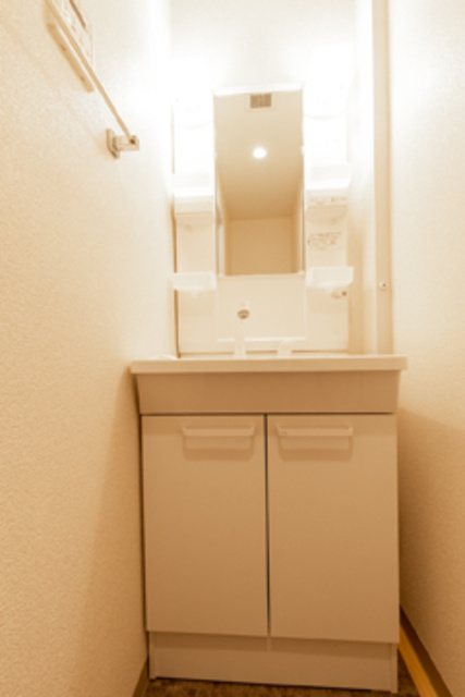 ボヌール門前仲町の洗面所|※写真は同タイプ住戸です。