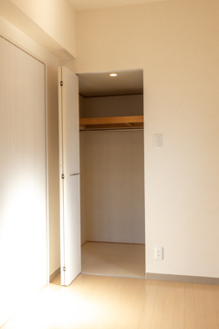 ボヌール門前仲町の収納|※写真は同タイプ住戸です。