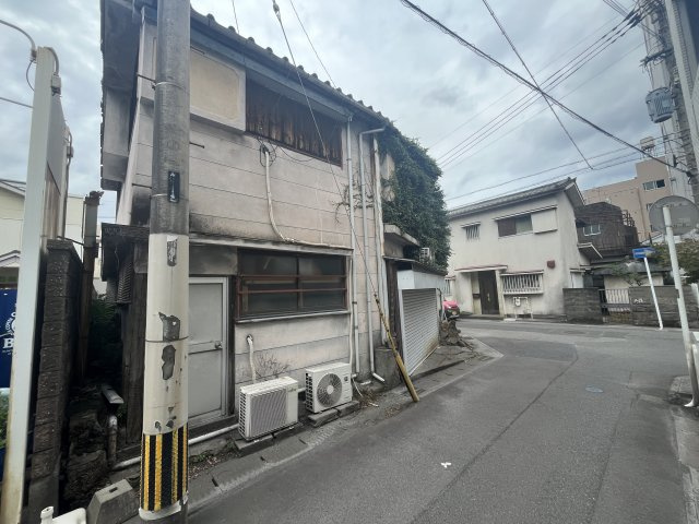 上本町売土地の前面道路含む現地写真