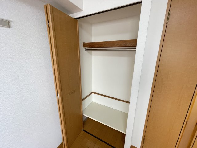 プレサンス心斎橋モデルノの収納