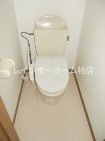 特典：仲介手数料が50％OFFです‼のトイレ|ゆったりとした空間のトイレです