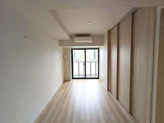 LEFOND PROGRES上野御徒町の設備|ルームカラー奇数階オーガニックナチュラル、偶数階ノーブルホワイト、インターネット無料、カウンターキッチン、角部屋