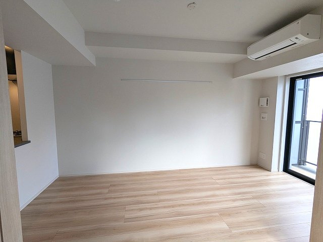 LEFOND PROGRES上野御徒町の設備|ルームカラー奇数階オーガニックナチュラル、偶数階ノーブルホワイト、インターネット無料、カウンターキッチン、角部屋
