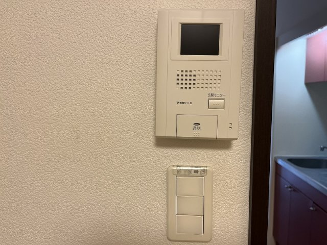 レオパレスホワイトヒルズ西生田のその他|モニターホン標準設置