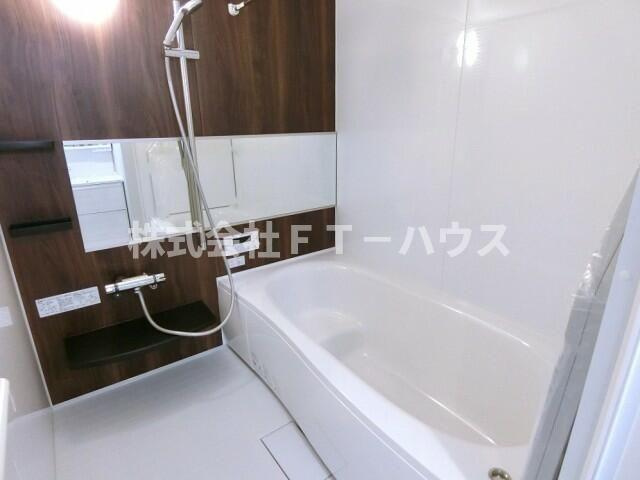 カーサ　ボナールの浴室
