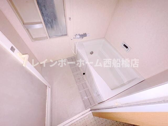 シャングリアマルタの浴室|同タイプ反転タイプのお部屋です