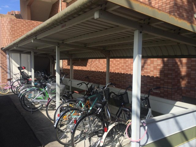 【その他共用部分】 | サンコート大島Ｃ棟 | 自転車置き場