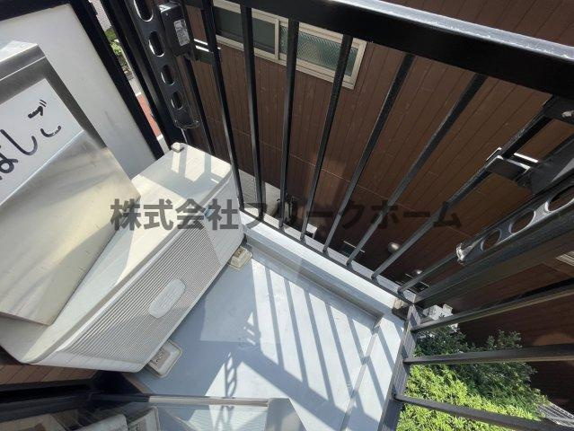 武蔵野市西久保２丁目の賃貸マンションのバルコニー
