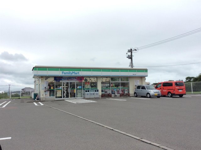 【周辺】 | レザンス波島 | ファミリーマート宮崎大島店