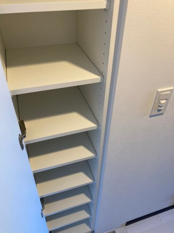 クレヴィスタ綾瀬の収納