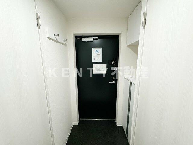 【玄関】 | ｂ′ＣＡＳＡ　糀谷 | 明るい玄関です