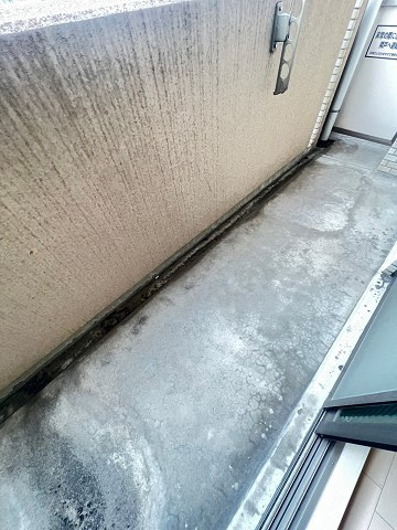 フェアリーコート歌島橋のバルコニー