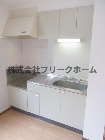 三鷹市上連雀５丁目のアパートのキッチン