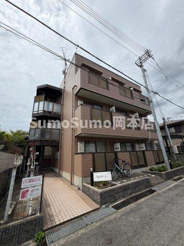 パピヨン青木の外観|おしゃれな外観です