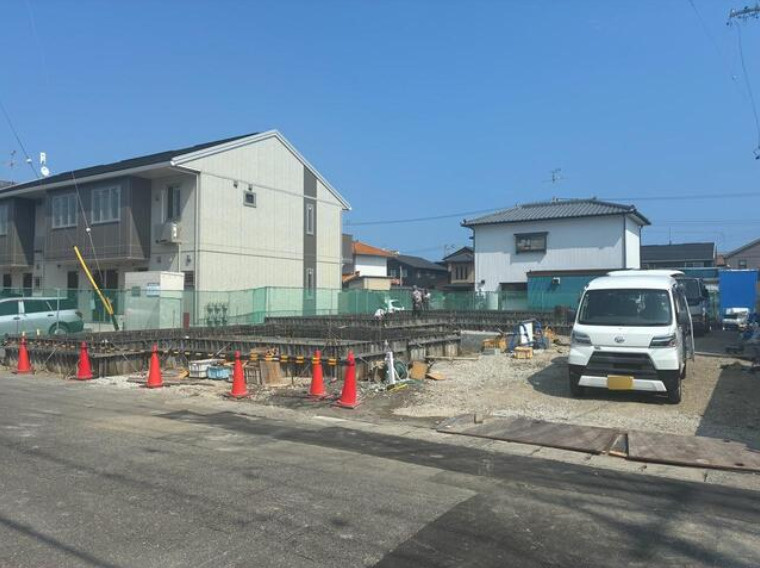 売新築戸建　静岡市駿河区下川原１丁目の前面道路含む現地写真
