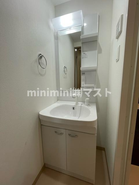 LIVIAZ OSAKA Veriteの洗面所
