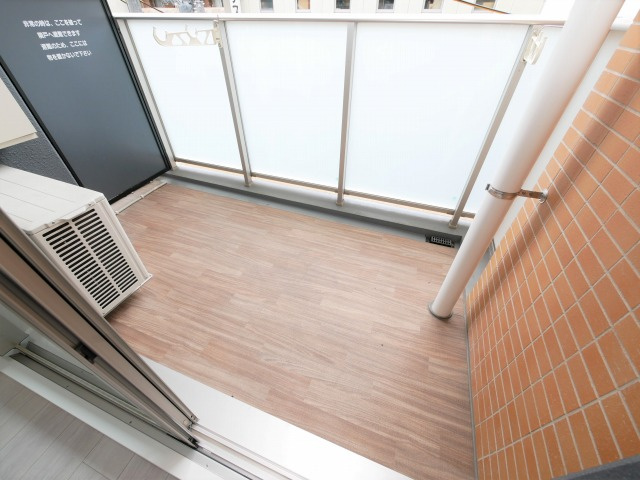 エスライズ西本町Ⅱのバルコニー
