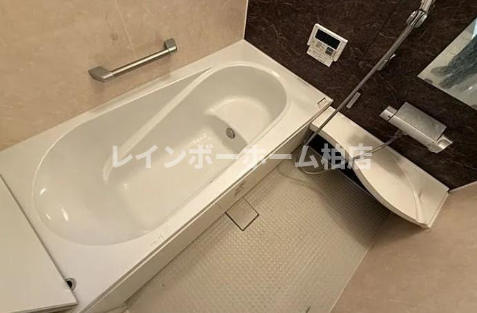 【仲介手数料：50％OFF】対象物件！の浴室|追い焚き機能・浴室乾燥機があります