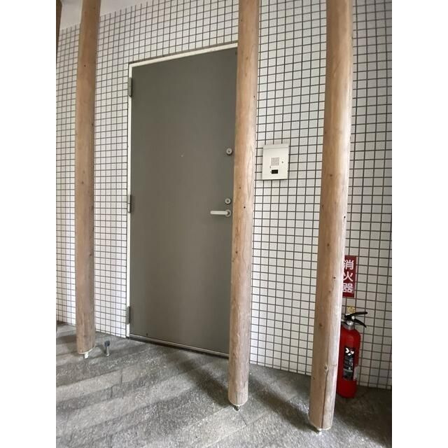 【玄関】