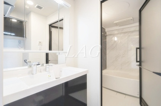 【洗面所】 | パークレーン川口 | 洗面台です。